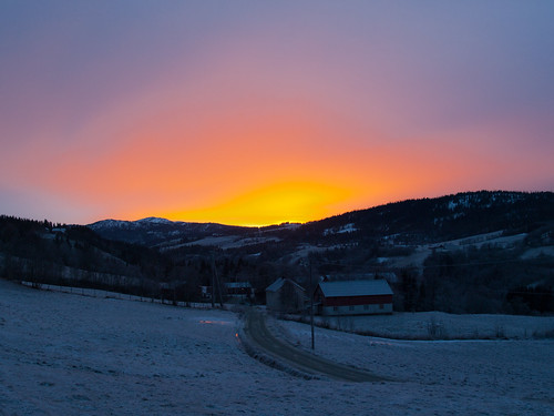 winter sunset cold vinter solnedgang budal hyllstubakken bogøystuen