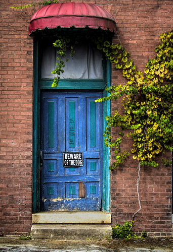 door color colour rural canon ga georgia photography photo doors south 7d photowalk bewareofdog kelby tallapoosa markchandler