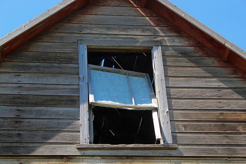 northdakota farm barn house abandoned window