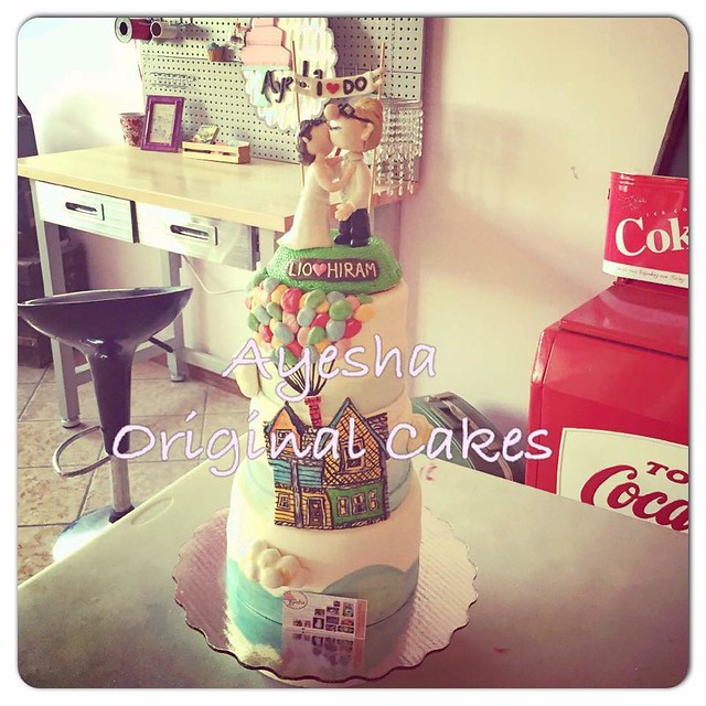 Up Wedding and Topper Cake by Ayesha Moreno Dena of Ayesha Pasteles