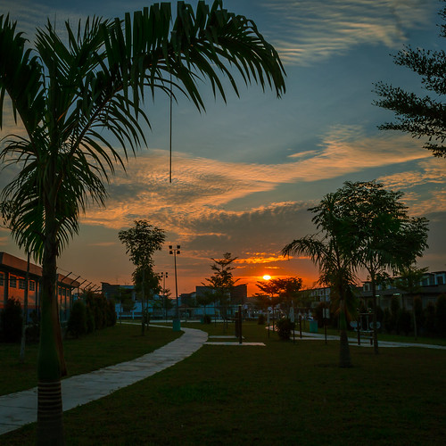 sun beautiful sunrise landscape nice nikon malaysia johor nikonphotographer nikond31oo