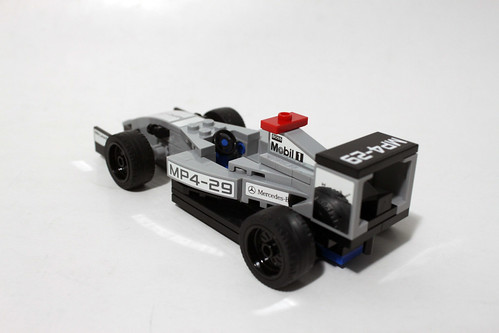 LEGO Champions McLaren Pit Stop (75911)