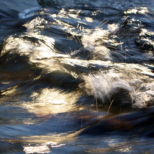 Water flowing and sparkling V