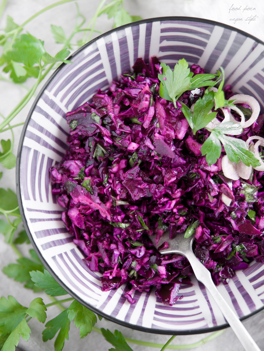 Cleansing red cabbage salad
