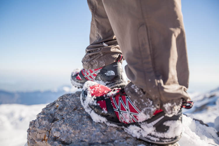 Tips on choosing the right hiking shoes
