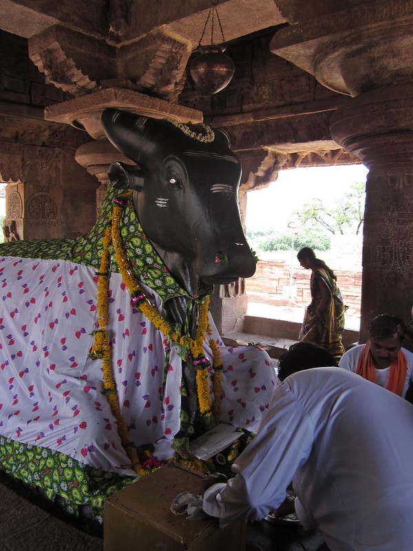 Pattadakal, Nandi bull