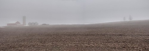 ontario canada fog farm gimp farmland minimalism snowdrifts haybales ordinarylandscape brucecounty microsoftice oloneo olympusomdem5