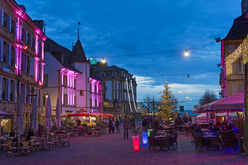 christmas night switzerland evening nikon colorful pretty place wideangle marketplace lamps bluehour neuchâtel d4