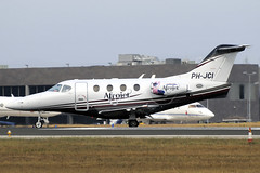 Z) Solid Air/Afrojet Premier 1 PH-JCI GRO 01/08/2012