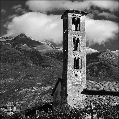 visitpiedmont campanile valsusa landscape6x6 bw film