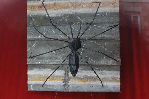 metal metallicobject spider art sculpture villedieulespoêles