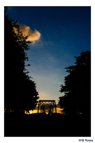 bridge blue sunset sky silhouette nikon huntly goldenhour