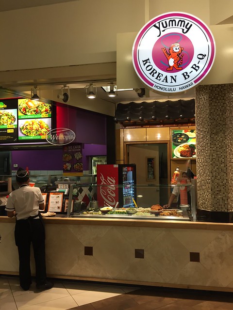 Filipino staff, Ala Moana fast food