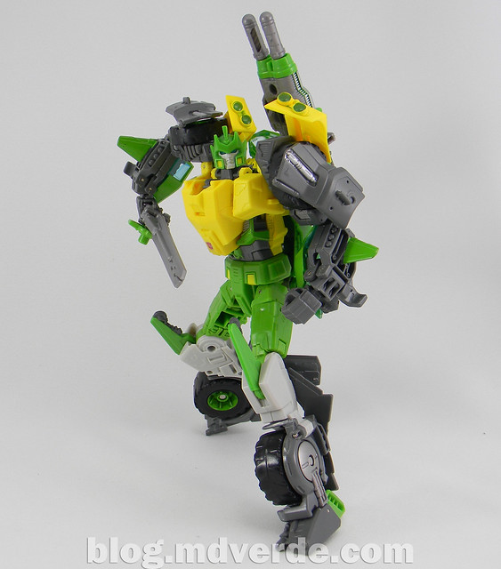 Transformers Springer Voyager - Generations - modo robot