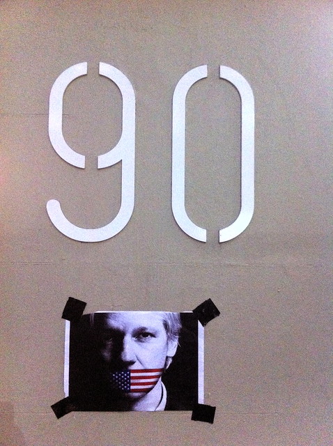 Rally 4 Assange @ UK Consulate (2)