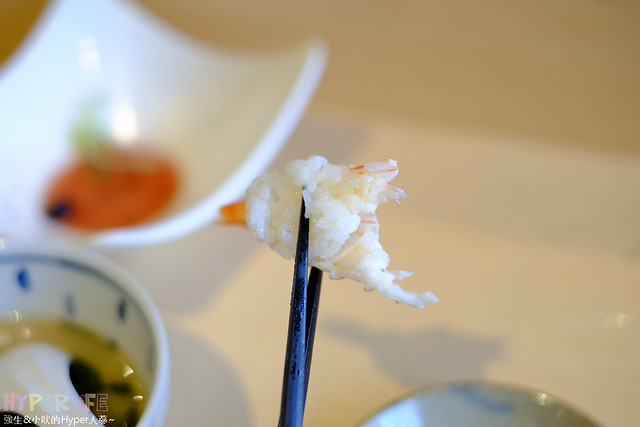 食材新鮮是基本、更追求究極日式美味的台中【本壽司】，必點隱藏版套餐! @強生與小吠的Hyper人蔘~