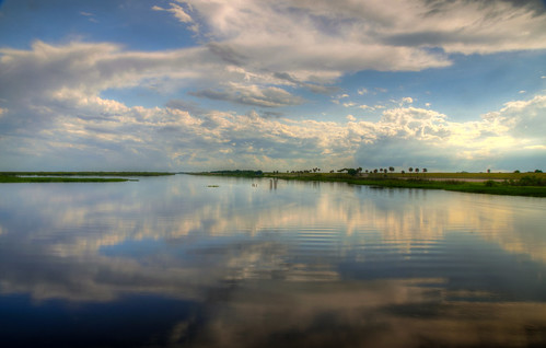 okeechobee florida unitedstates landscape lake lakeokeechobee fla fl water cloud mirror reflection