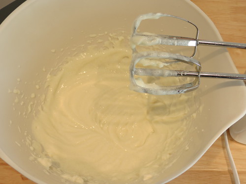 Cooking: Matcha Cheesecake Swirl Brownie Bites