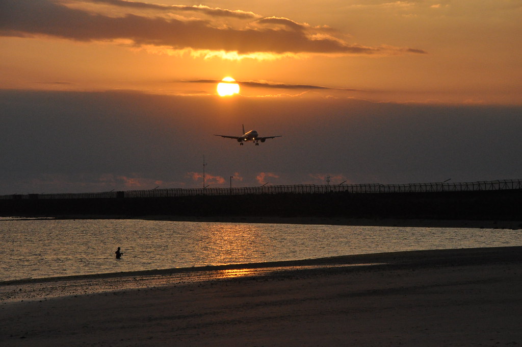 3. Kelan Beach Sunset via Flickr by Bandem Suandi