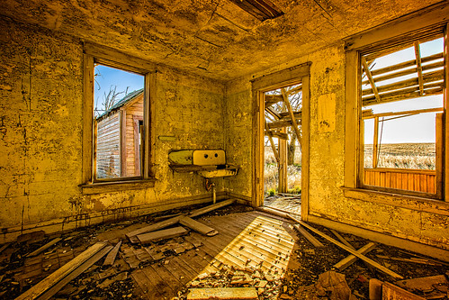 windows sunset abandoned decay abandonedhouse deteriorated dilapidated highway21 jantz