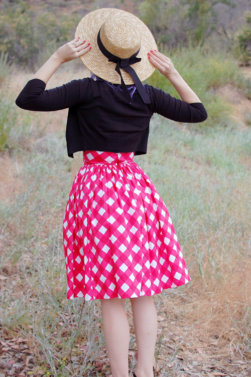Pinup Girl Clothing Jenny dress in Red and White Picnic print