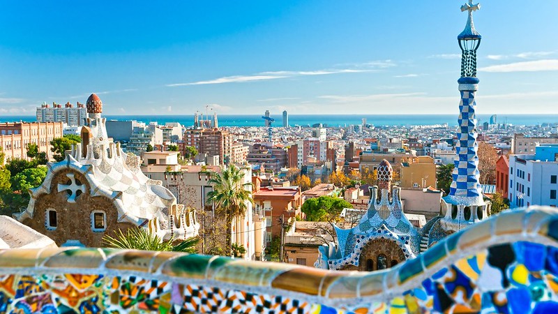 amazing-rooftop-view-from-parc-guell
