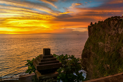 ocean sunset sky bali water clouds indonesia temple colorful waves indianocean cliffs uluwatu pura cliffside luhur