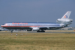 American MD-11 N1754 LHR 12/08/1995