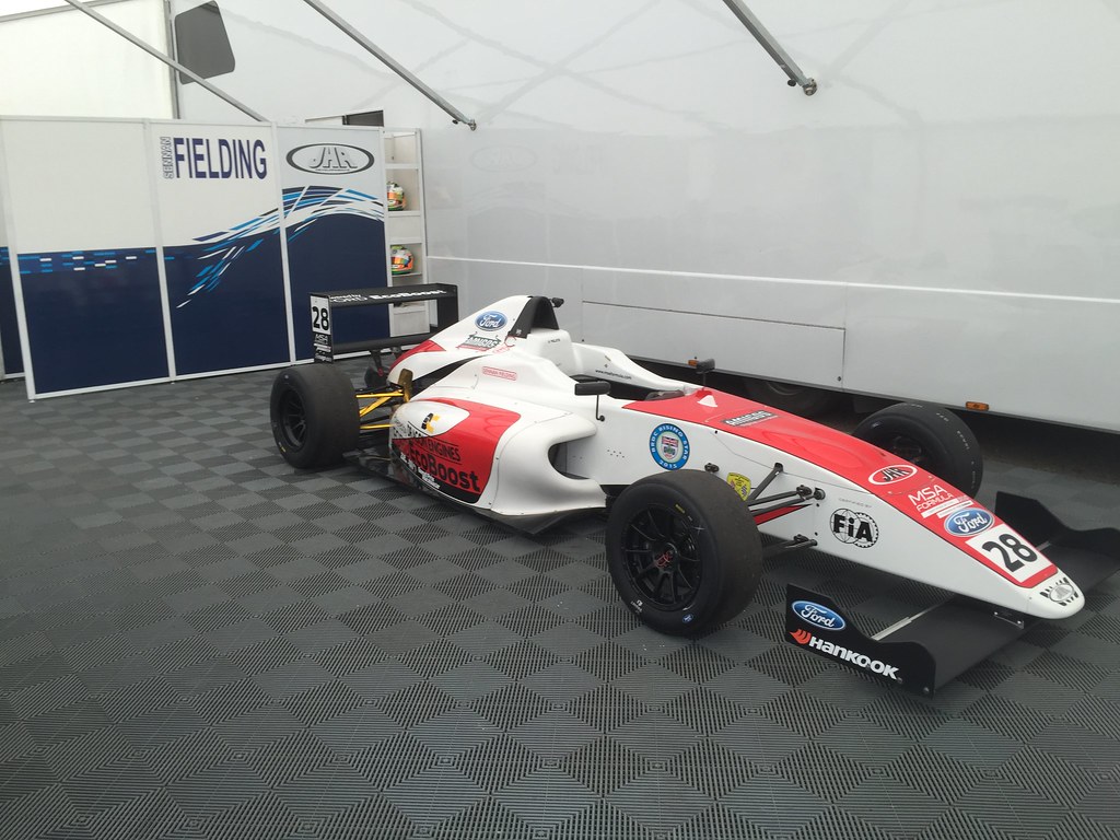 Sennan Fielding's JHR Developments MSA Formula Car at Donington Park