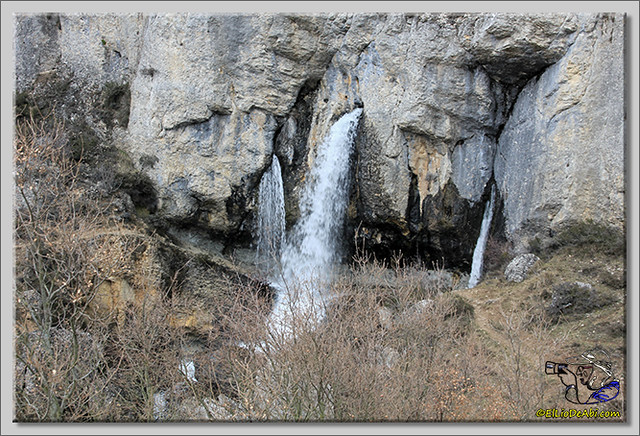 Entorno de la cascada de Yeguamea (2)