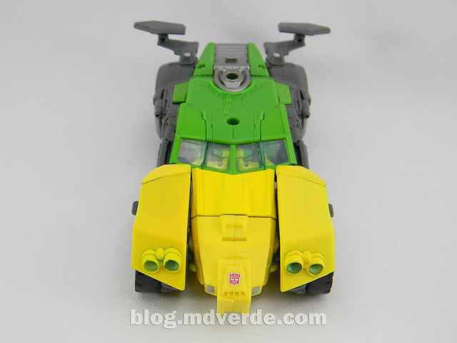 Transformers Springer Voyager - Generations - modo vehículo