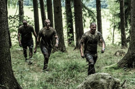 Extrémní překážkový běh Army Run ukáže, jak se cvičí vojáci NATO