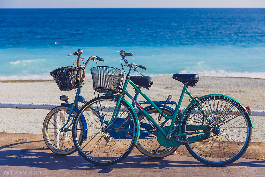 Bikes near the seaside