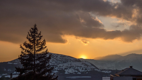 sunset sun snow ski alpes soleil coucher neige ancelle hautesalpes champsaur