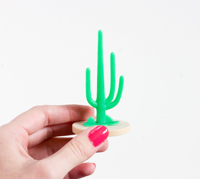 DIY Faux Porcelain Cactus Ring Holder