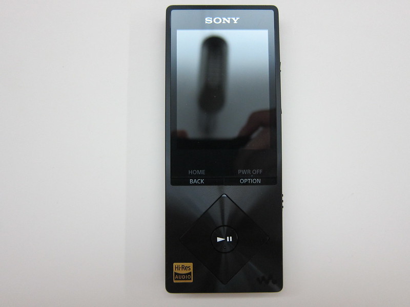 Sony NWZ-A15 - Front