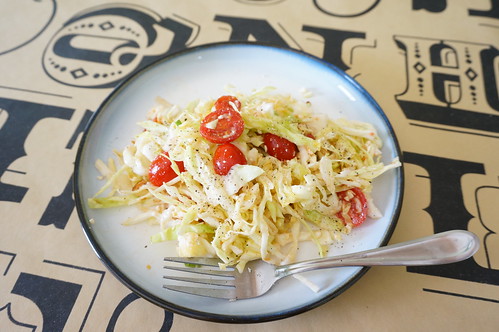 Sizzling cabbage salad