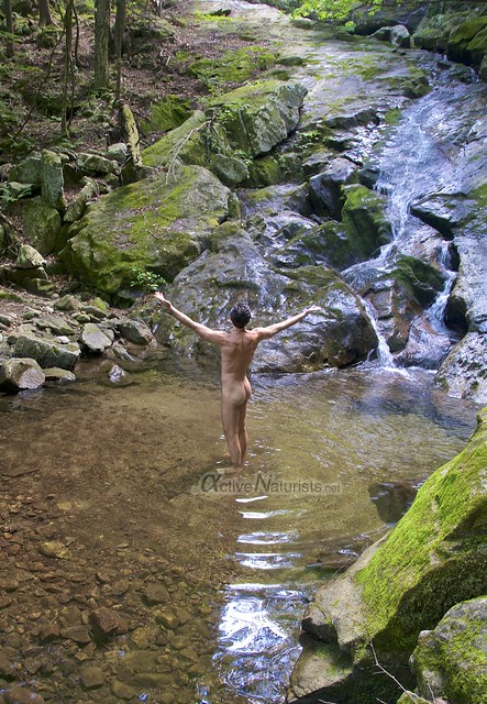 naturist 0002 Appalachian trail, Vermont, USA
