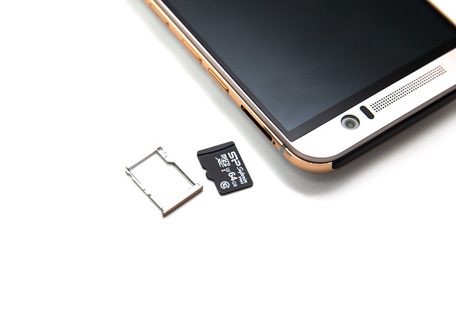 MicroSD 也有超高速！SP 廣穎 Superior UHS-I U3 MicroSD + HTC One M9 實測 @3C 達人廖阿輝