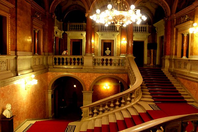 Visitar la Ópera de Budapest