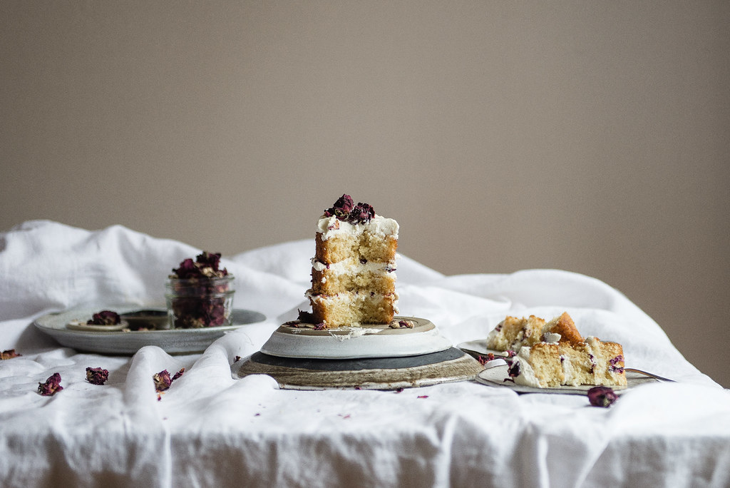 almond cake with rose mascarpone frosting | two red bowls