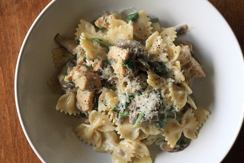 Pasta with Mushrooms & Goat Cheese 20140325