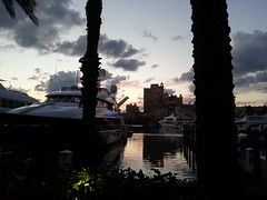 Sunset at Atlantis Marina(8bsz)