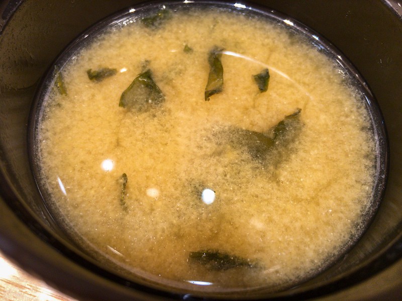 魚寅鮨海苔の味噌汁