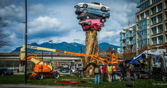 2015 - Vancouver Biennale - Trans Am Totem