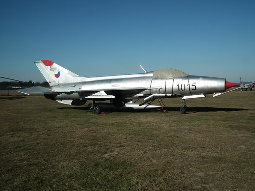 1015 Mikoyan-Gurevich MiG-21 F-13 Cottbus Museum 18-03-15