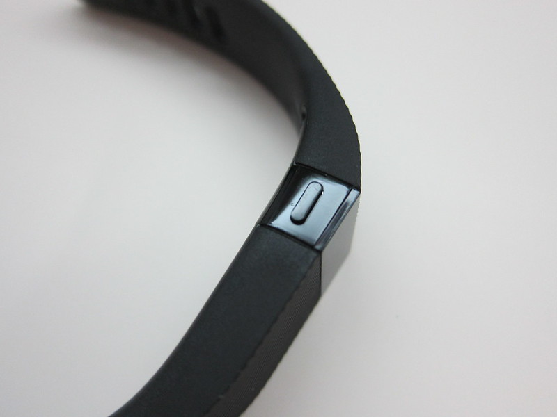 Fitbit Charge - Button
