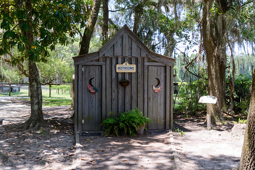 southcarolina outhouse charlestoncounty wadmalawisland nikond800 fireflydistillery