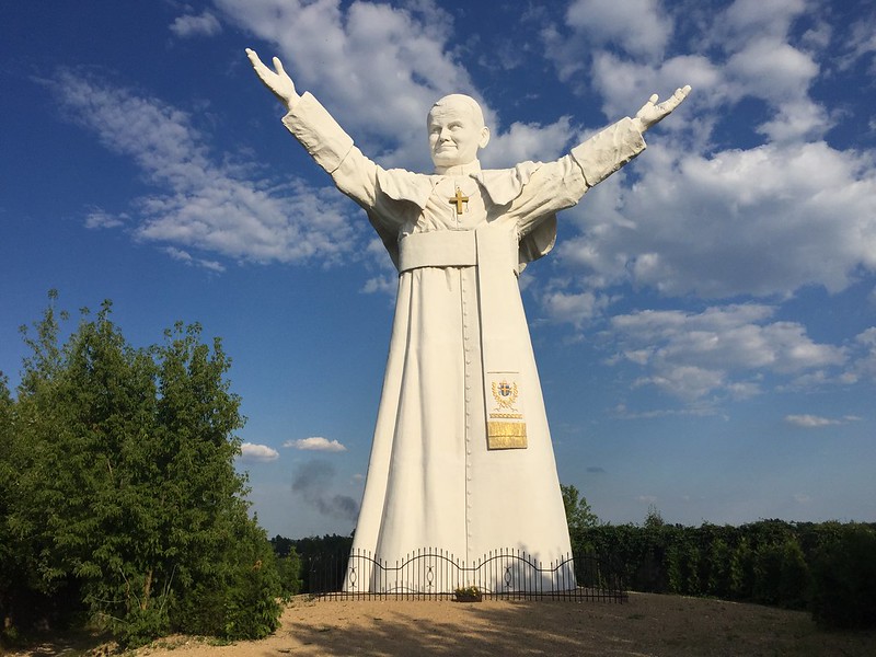 John Paul II. The largest pope statue in the world (3)