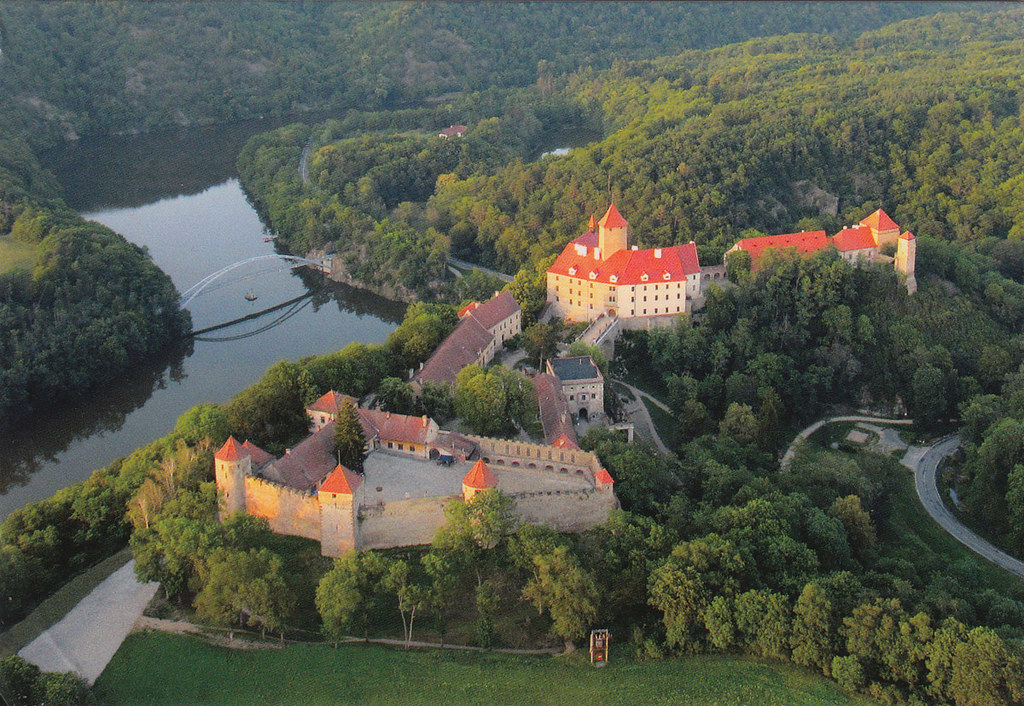 CZ_Veverí_Castle_aerial